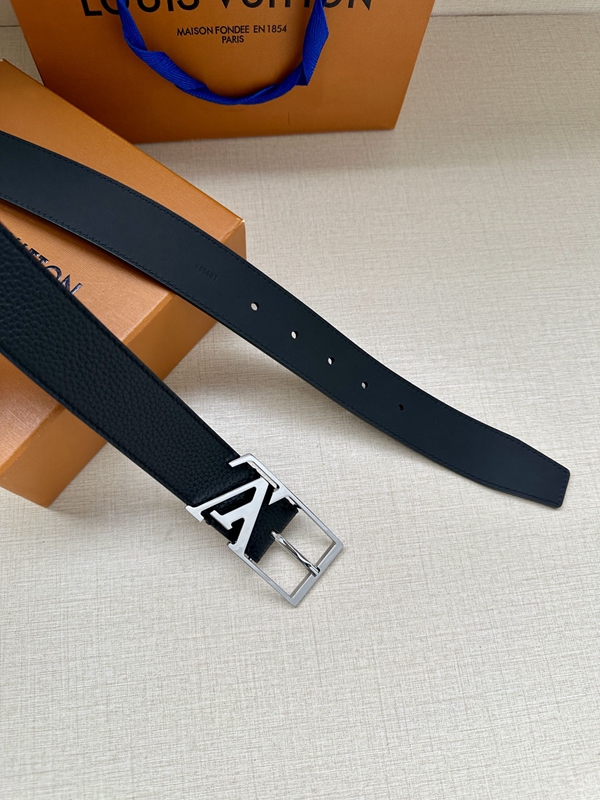 激安ルイヴィトンベルト内部構造